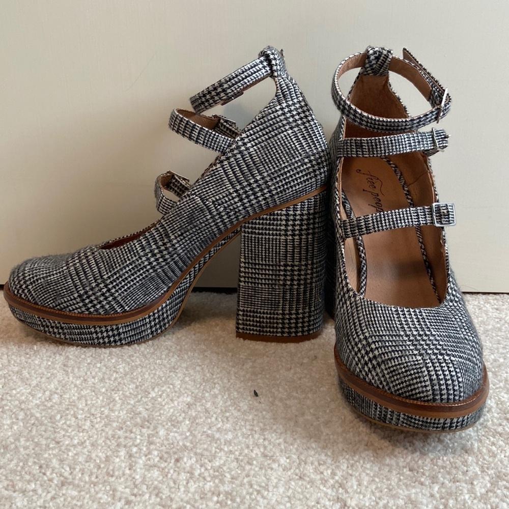 FREEPEOPLE - Checkered Mary Jane Pump
